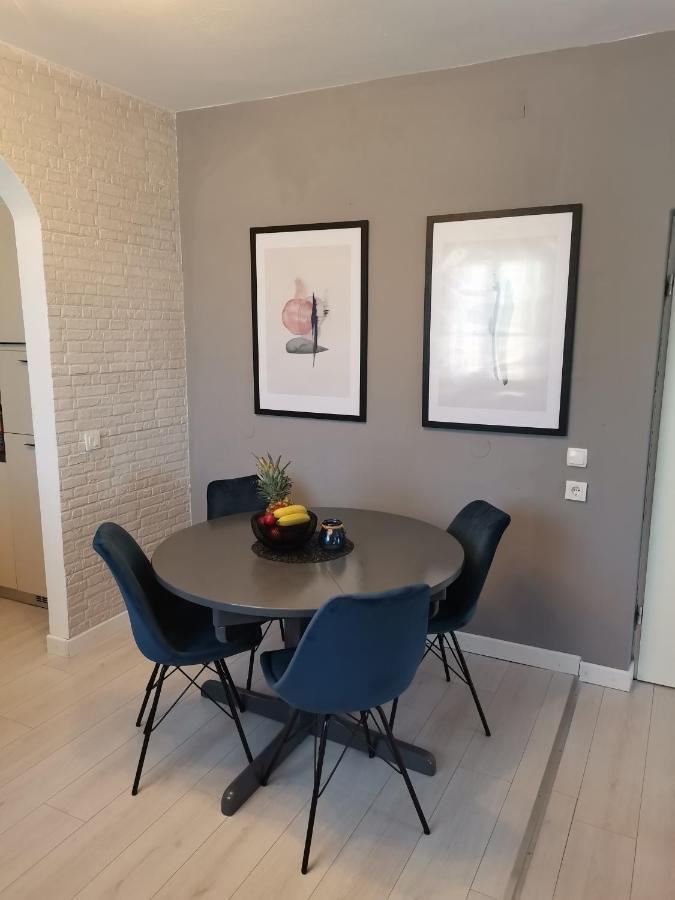 Apartmani Darko 르티나 외부 사진